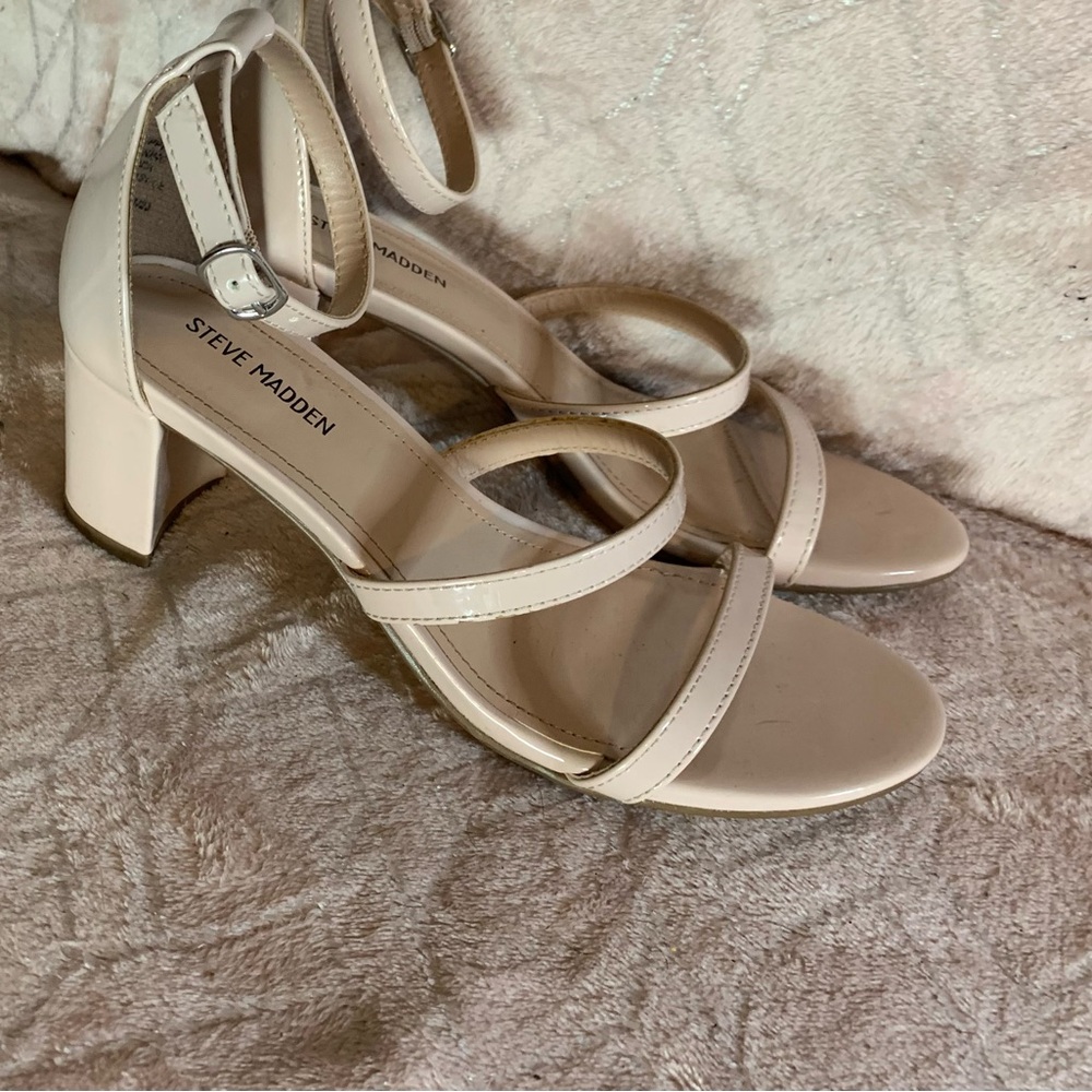 Steve Madden Cream Strappy Sandals Satin Finish